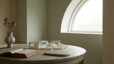 Featured image for Blockchain dalam Sektor Pemerintahan: Peningkatan Transparansi, Efisiensi, dan Keamanan